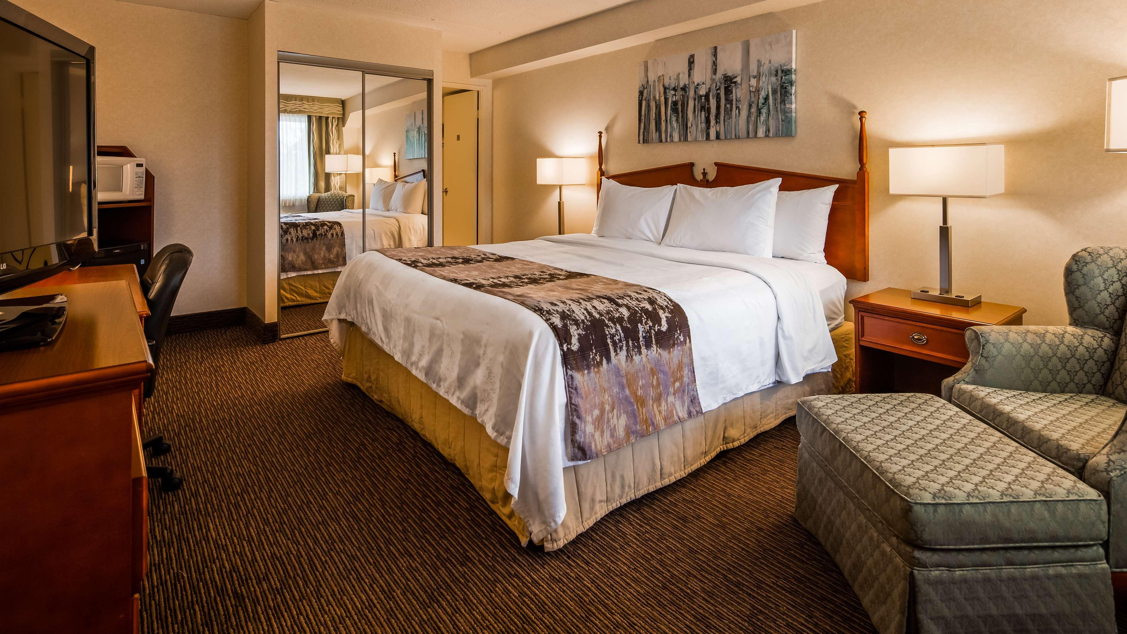 Best Western Halton Hills Джорджтаун Экстерьер фото