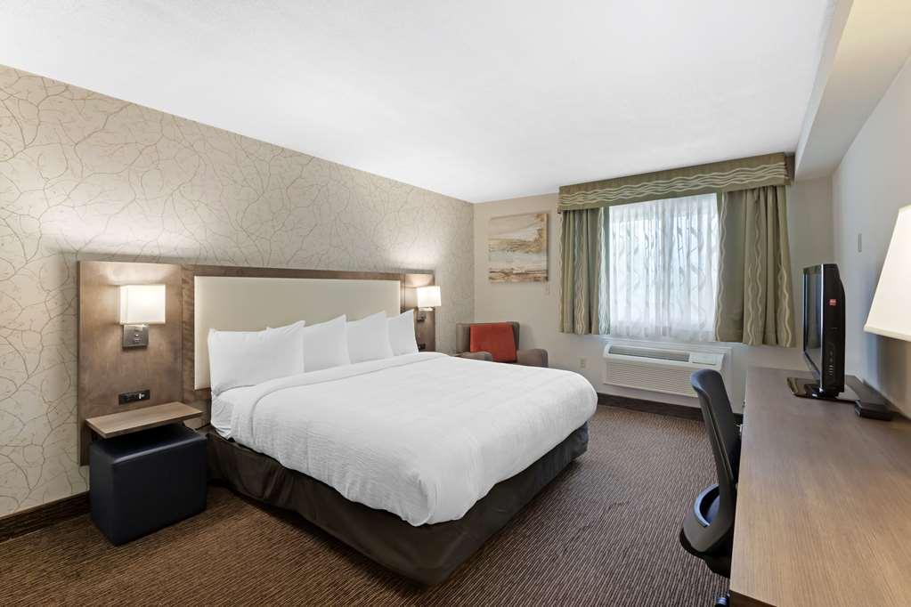 Best Western Halton Hills Джорджтаун Номер фото
