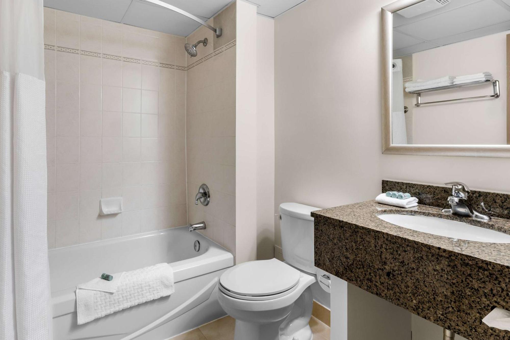 Best Western Halton Hills Джорджтаун Экстерьер фото