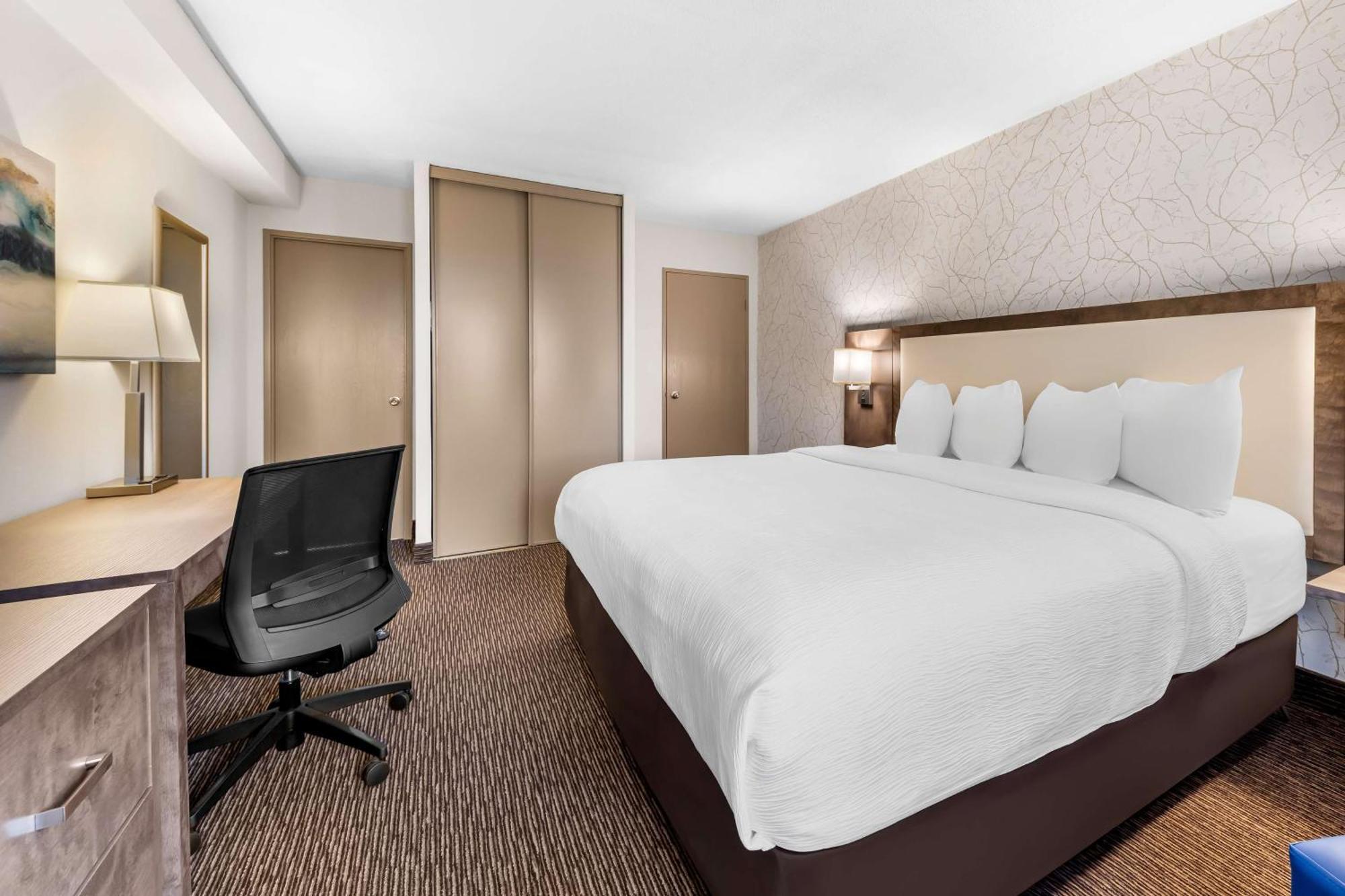Best Western Halton Hills Джорджтаун Экстерьер фото