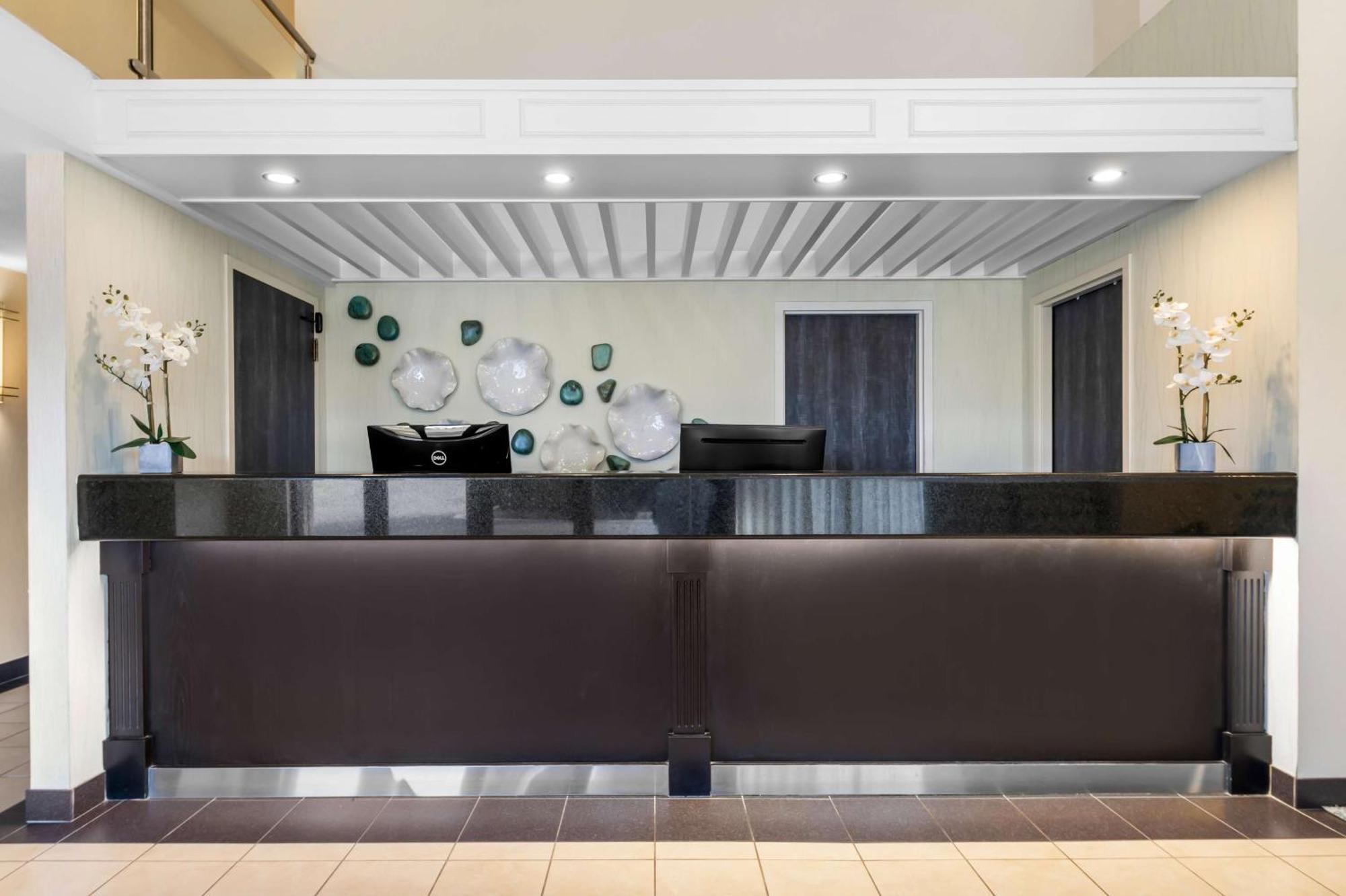 Best Western Halton Hills Джорджтаун Экстерьер фото