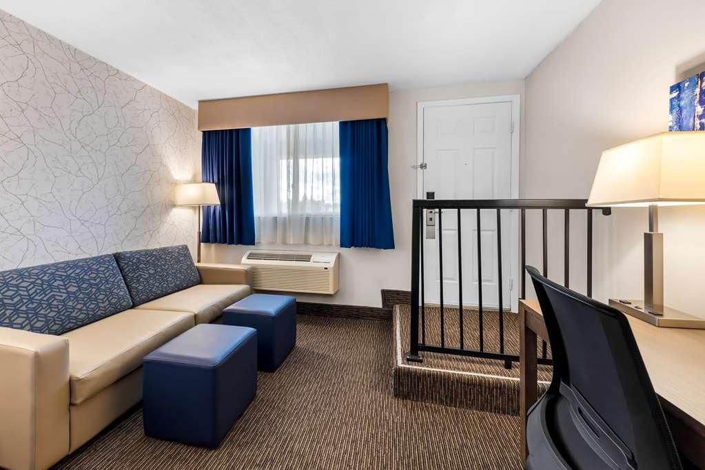 Best Western Halton Hills Джорджтаун Номер фото