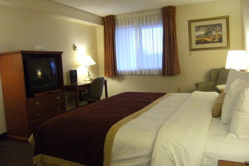 Best Western Halton Hills Джорджтаун Номер фото