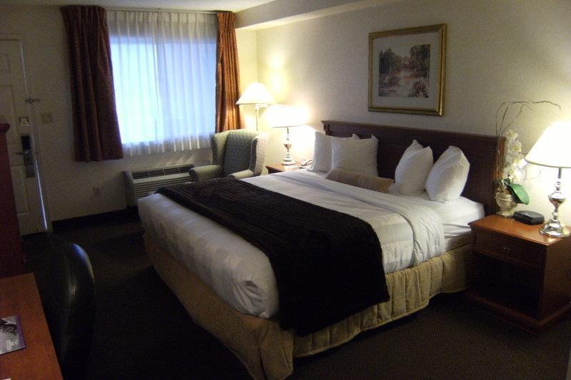 Best Western Halton Hills Джорджтаун Номер фото